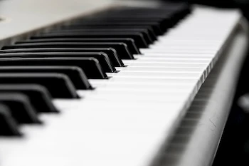 Freight Right specializes in the careful shipping of pianos and musical instruments for safe delivery.